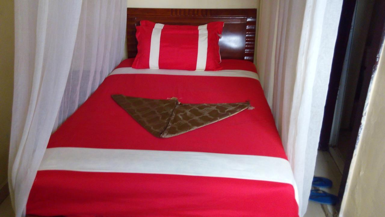 Royal Palm Hotel And Suites Nakuru Kültér fotó