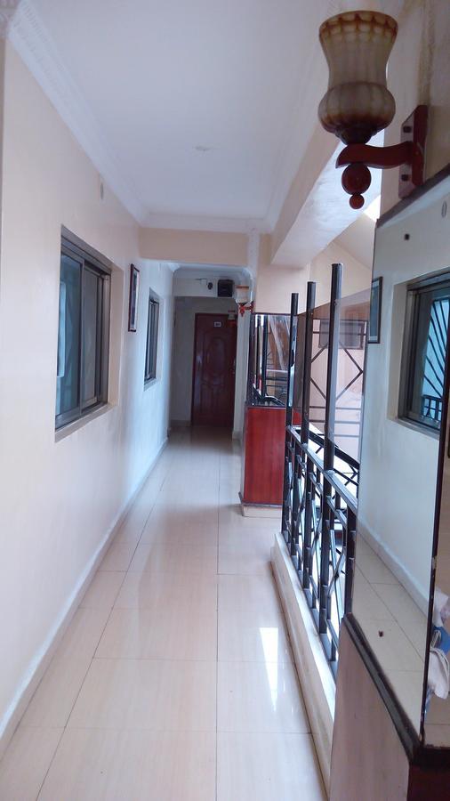 Royal Palm Hotel And Suites Nakuru Kültér fotó